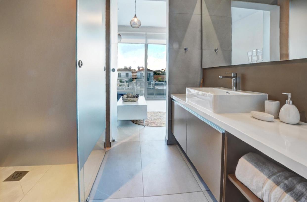 SunnyVillas: NEW Studio SPA&GYM in Kapparis Protaras Esterno foto
